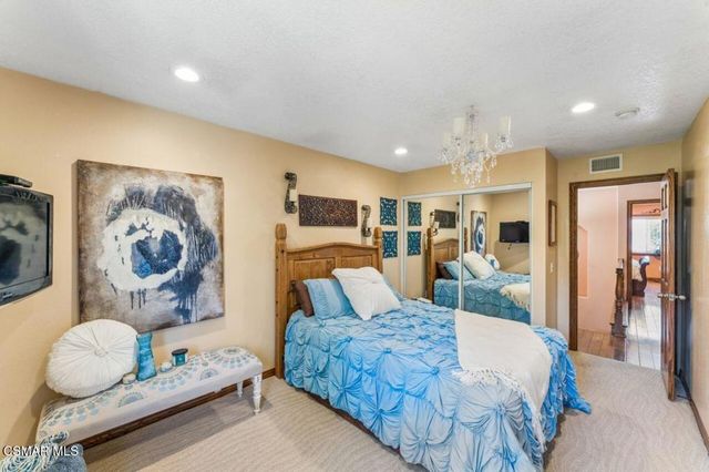 2526 Glenhurst Court, Simi Valley, CA 93063