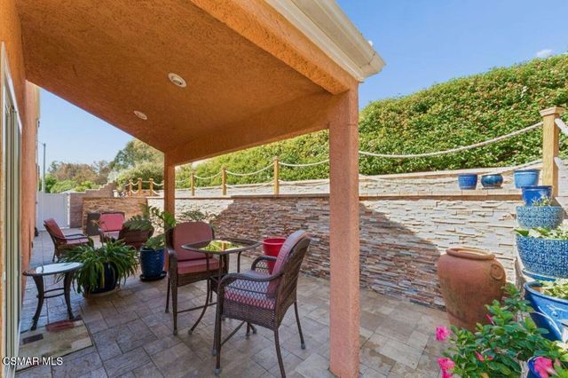 2526 Glenhurst Court, Simi Valley, CA 93063