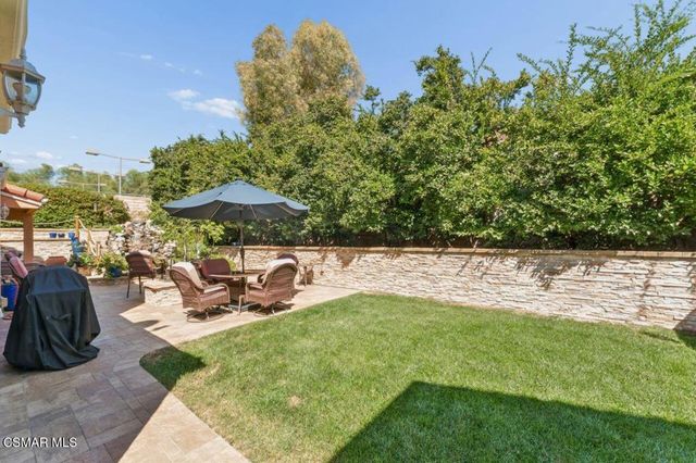 2526 Glenhurst Court, Simi Valley, CA 93063