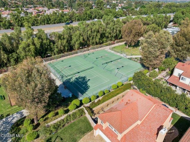2526 Glenhurst Court, Simi Valley, CA 93063