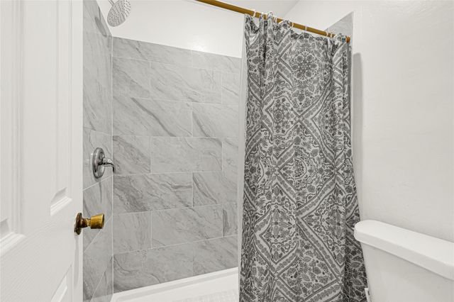 4307 Glennale Drive, Houston, TX 77084