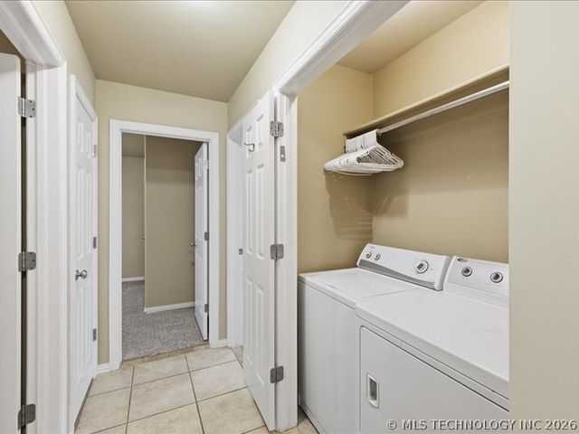 11268 S 276th East Avenue, Coweta, OK 74429