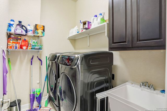 113 Misty Dawn, Castroville, TX 78009