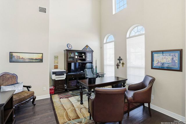 113 Misty Dawn, Castroville, TX 78009