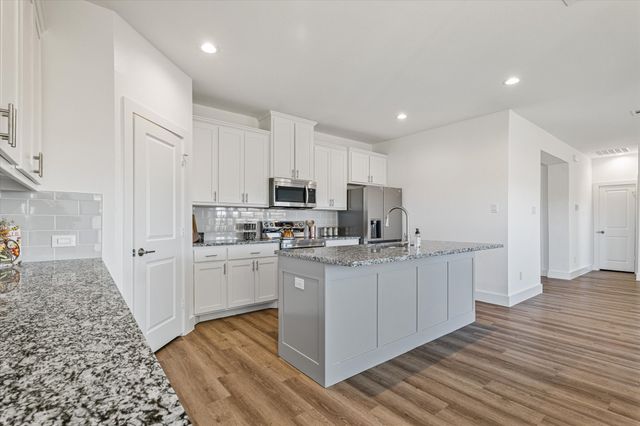 428 Cirrus Circle, Muenster, TX 76252
