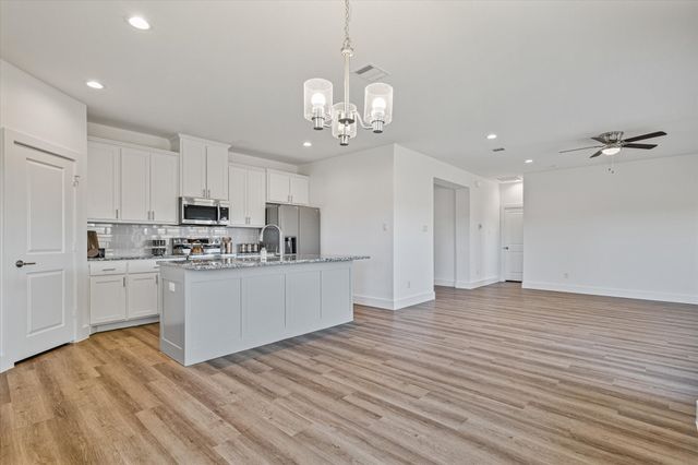 428 Cirrus Circle, Muenster, TX 76252