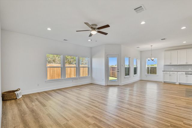 428 Cirrus Circle, Muenster, TX 76252