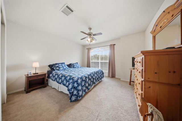 109 Morningside CIR, Hutto, TX 78634
