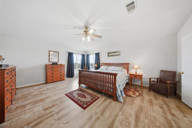 109 Morningside CIR, Hutto, TX 78634
