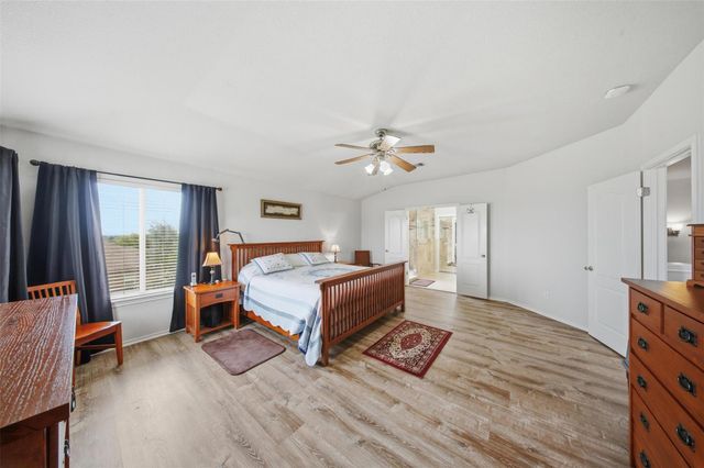 109 Morningside CIR, Hutto, TX 78634