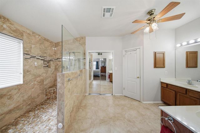 109 Morningside CIR, Hutto, TX 78634
