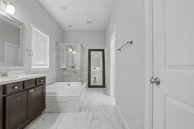 19718 Shinnery Ridge Court, Cypress, TX 77433