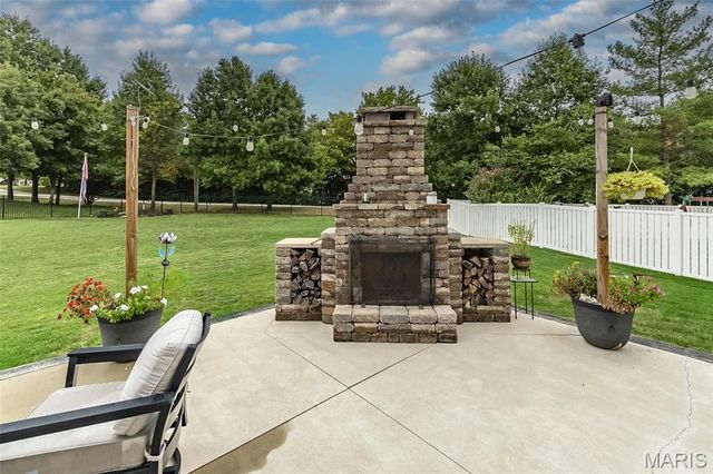 472 Brookhaven Court, O'fallon, MO 63368