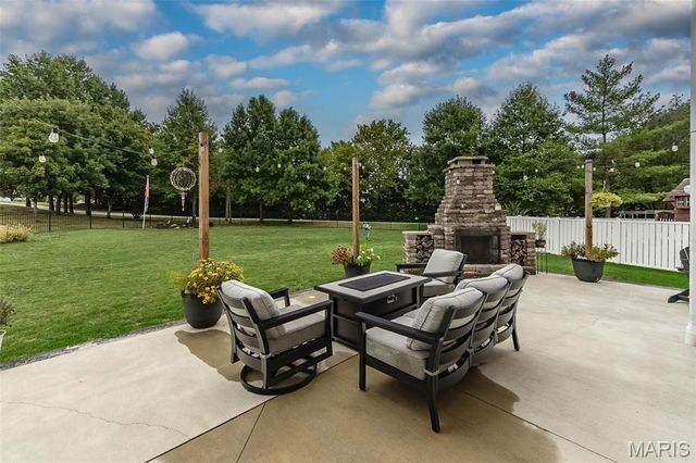472 Brookhaven Court, O'fallon, MO 63368