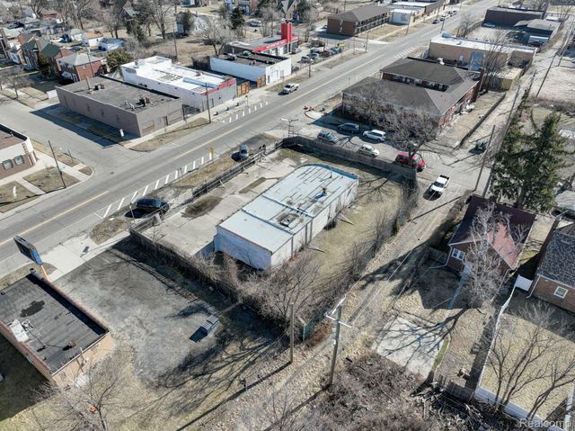 10301 WHITTIER Street, Detroit, MI 48224