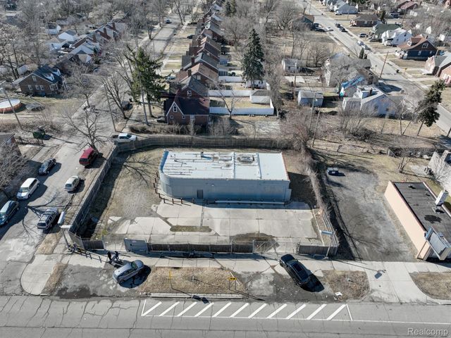 10301 WHITTIER Street, Detroit, MI 48224
