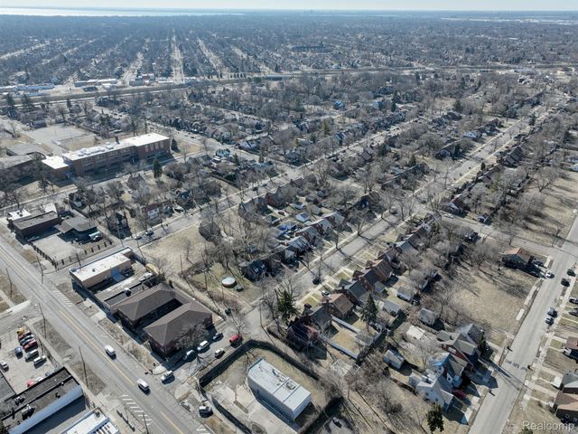 10301 WHITTIER Street, Detroit, MI 48224