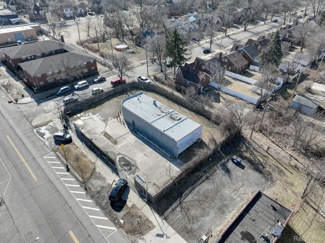 10301 WHITTIER Street, Detroit, MI 48224