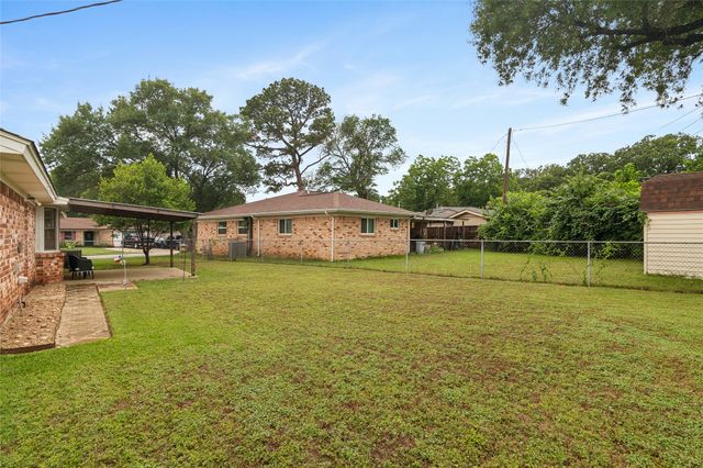 937 Patricia Street, Irving, TX 75060