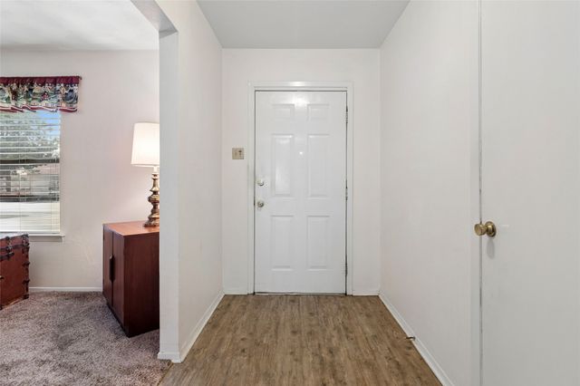 937 Patricia Street, Irving, TX 75060