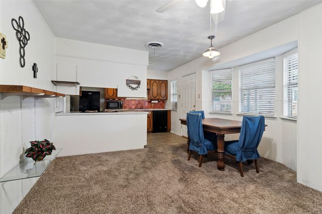 937 Patricia Street, Irving, TX 75060
