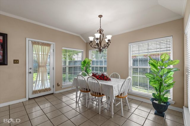 6004 Kateland Circle, Bossier City, LA 71111