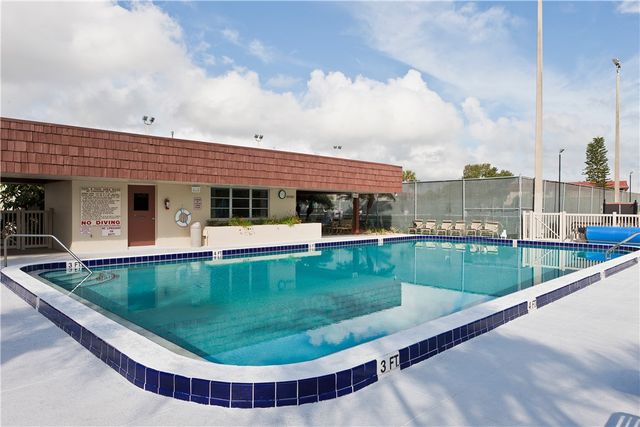 29 Pine Arbor Lane 204, Vero Beach, FL 32962