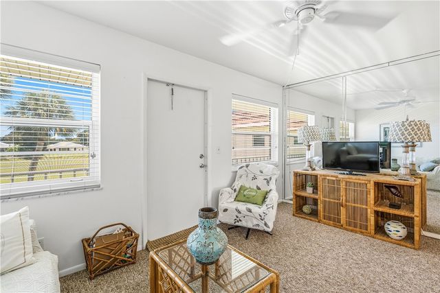 29 Pine Arbor Lane 204, Vero Beach, FL 32962