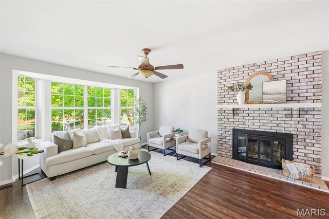 1316 Whispering Ridge Lane, St Peters, MO 63376