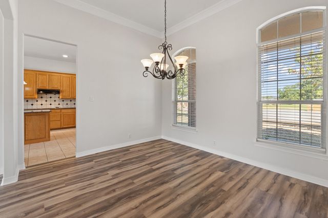 2521 Pecan Springs Road, Cleburne, TX 76031