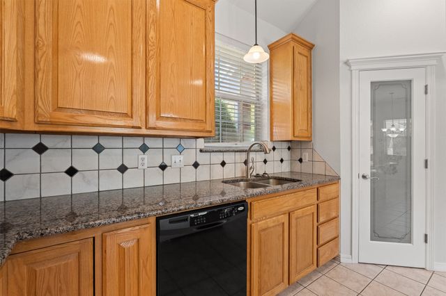2521 Pecan Springs Road, Cleburne, TX 76031