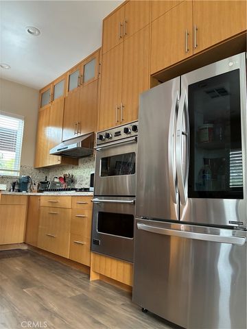 1018 La Presa Drive, Pasadena, CA 91107