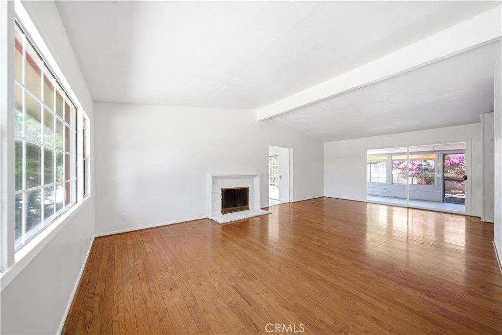 Image 20 of property listing at 10007 Bogardus Avenue, Whittier, CA 90603
