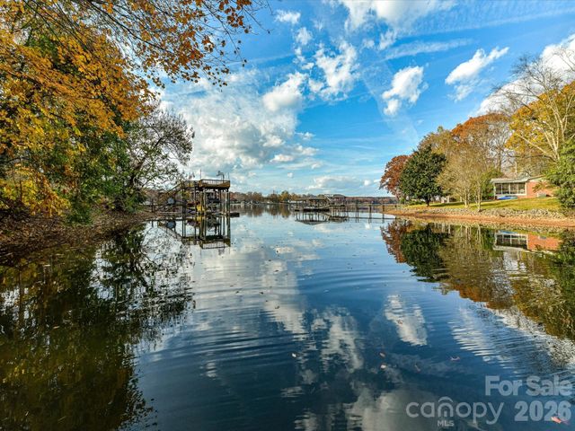 7769 Dellinger Road, Denver, NC 28037