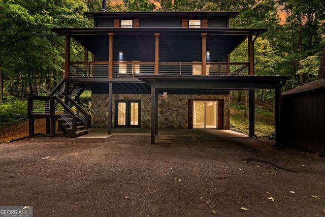 136 Fox Run Drive, Blue Ridge, GA 30513