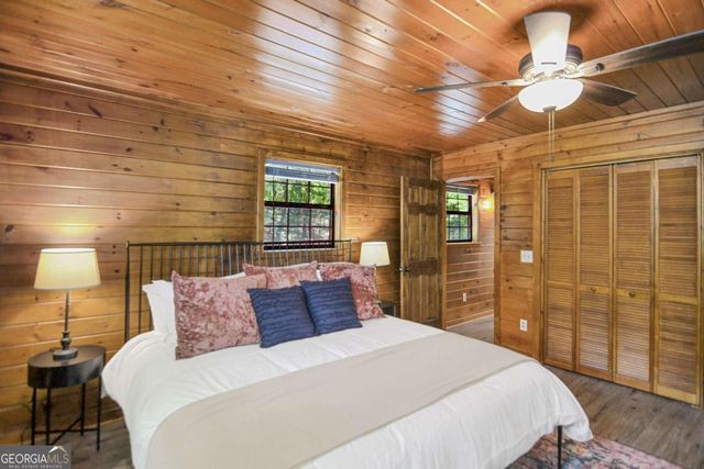 136 Fox Run Drive, Blue Ridge, GA 30513