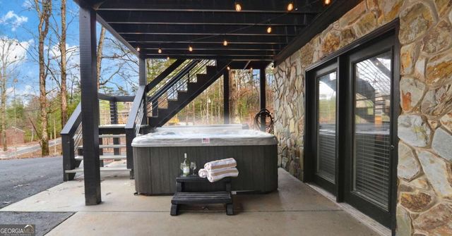 136 Fox Run Drive, Blue Ridge, GA 30513