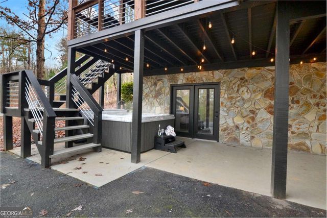 136 Fox Run Drive, Blue Ridge, GA 30513