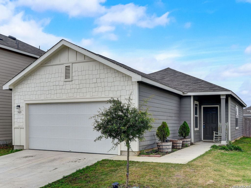 5419 Rue Girard, Converse, TX 78109