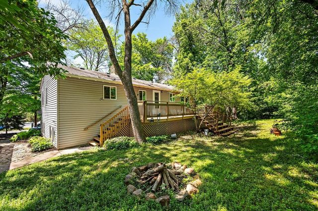 5200 Greenwood Circle, Excelsior, MN 55331