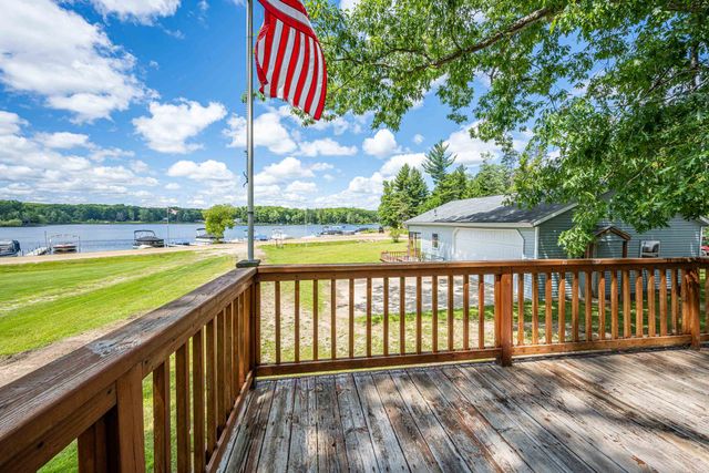 1276 E Long Lake Road, Harrison, MI 48625