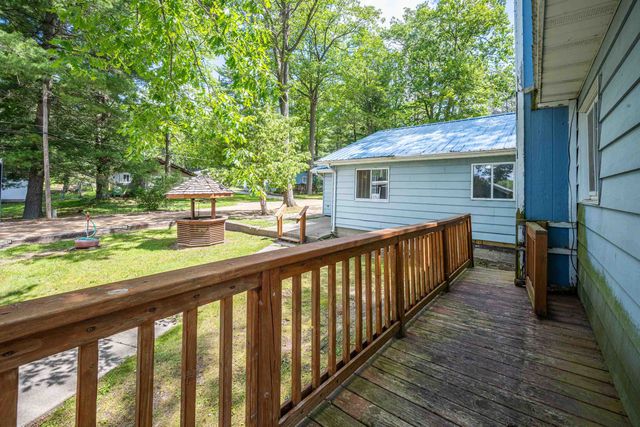 1276 E Long Lake Road, Harrison, MI 48625