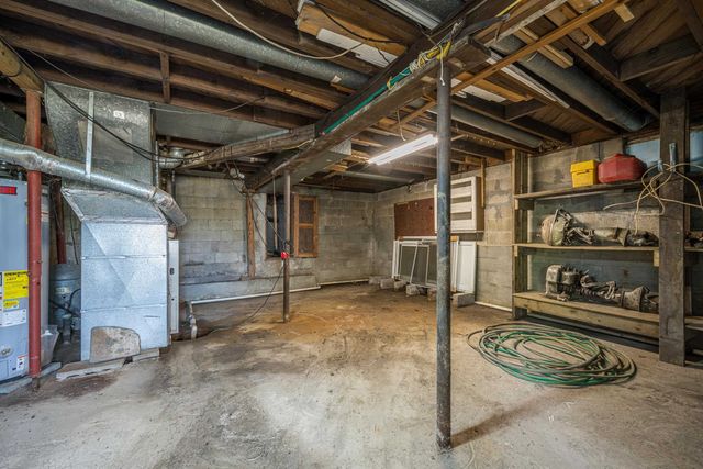 1276 E Long Lake Road, Harrison, MI 48625
