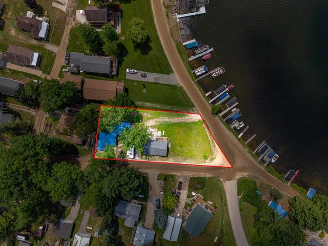 1276 E Long Lake Road, Harrison, MI 48625