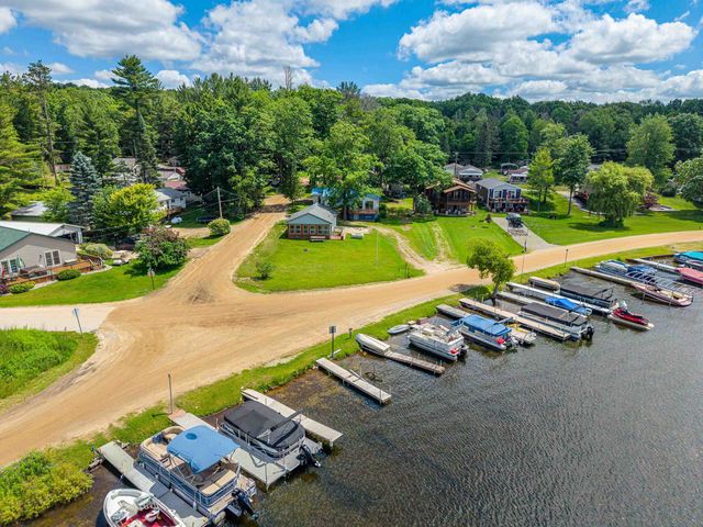 1276 E Long Lake Road, Harrison, MI 48625