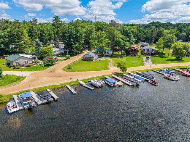 1276 E Long Lake Road, Harrison, MI 48625