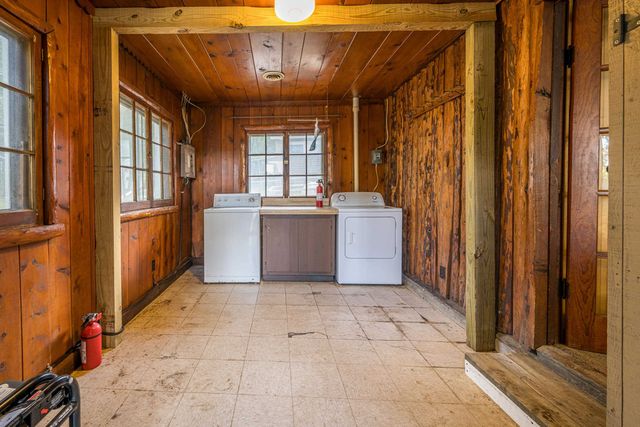 1276 E Long Lake Road, Harrison, MI 48625