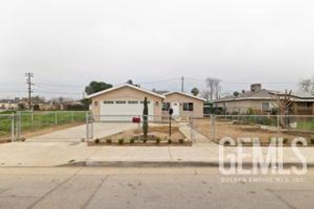 137 S South King Street, Bakersfield, CA 93305