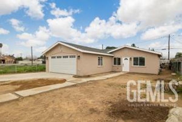 137 S South King Street, Bakersfield, CA 93305