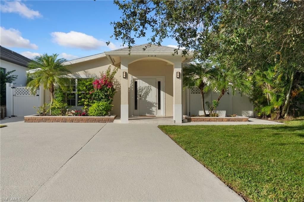 771 94th AVE N, NAPLES, FL 34108 — photo 4